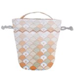 shells pattern Drawstring Bucket Bag