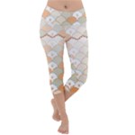 shells pattern Lightweight Velour Capri Yoga Leggings