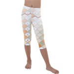 shells pattern Kids  Lightweight Velour Capri Leggings 