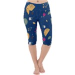 Cute Korean Pattern Lightweight Velour Cropped Yoga Leggings