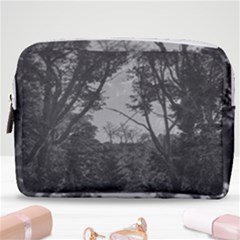 Make Up Pouch (Medium) 