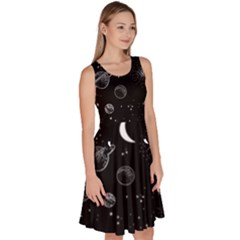 Knee Length Skater Dress With Pockets 