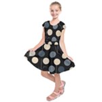 A Minimalist Pattern With Simple Lines And Shapes, Creating A Clean And Modern Aesthetic 03 Kids  Short Sleeve Dress