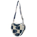 A Minimalist Pattern With Simple Lines And Shapes, Creating A Clean And Modern Aesthetic 04 Heart Shoulder Bag