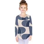 A Minimalist Pattern With Simple Lines And Shapes, Creating A Clean And Modern Aesthetic 04 Kids  Long Sleeve T-Shirt