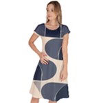 A Minimalist Pattern With Simple Lines And Shapes, Creating A Clean And Modern Aesthetic 04 Classic Short Sleeve Dress