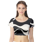 A Minimalist Pattern With Simple Lines And Shapes, Creating A Clean And Modern Aesthetic 06 Short Sleeve Crop Top