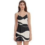 A Minimalist Pattern With Simple Lines And Shapes, Creating A Clean And Modern Aesthetic 06 Body Wrap Sleeveless V-Neck Mini Dress