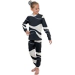 A Minimalist Pattern With Simple Lines And Shapes, Creating A Clean And Modern Aesthetic 06 Kids  Long Sleeve Set 