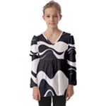 A Minimalist Pattern With Simple Lines And Shapes, Creating A Clean And Modern Aesthetic 06 Kids  V Neck Casual Top