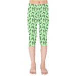 Leaves Pattern Texture Seamless Kids  Capri Leggings 