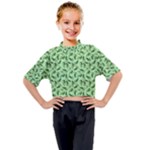 Leaves Pattern Texture Seamless Kids Mock Neck T-Shirt