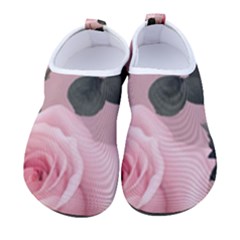 Women s Sock-Style Water Shoes 