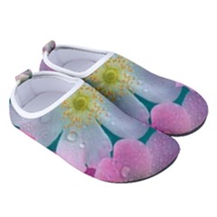 Women s Sock-Style Water Shoes 