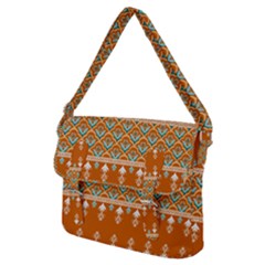 Buckle Messenger Bag 