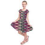 Pattern Zigzag Stripe Design Kids  Short Sleeve Dress