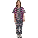 Pattern Zigzag Stripe Design Kids  T-Shirt and Pants Sports Set