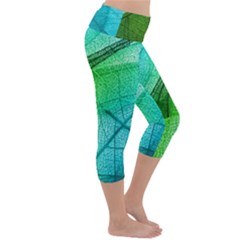 Lightweight Velour Capri Yoga Leggings 