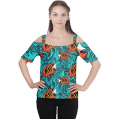 Cutout Shoulder T-Shirt 