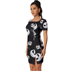 Fitted Knot Split End Bodycon Dress 