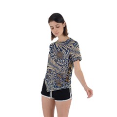 Asymmetrical Short Sleeve Sports T-Shirt 