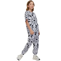 Kids  T-Shirt and Pants Sports Set 