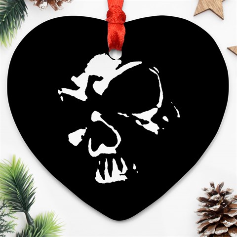 Gothic Skull Ornament (Heart) from ArtsNow.com Front