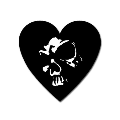 Gothic Skull Magnet (Heart) from ArtsNow.com Front