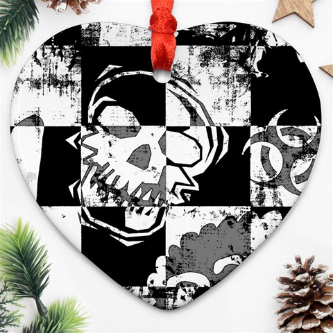 Grunge Skull Ornament (Heart) from ArtsNow.com Front