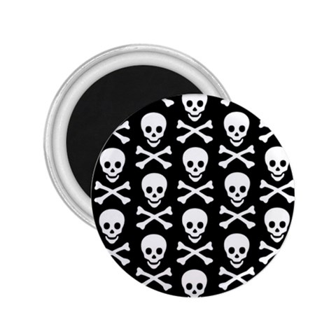 Skull and Crossbones 2.25  Magnet from ArtsNow.com Front