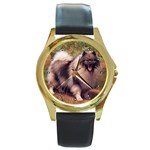 Keeshond Round Gold Metal Watch