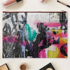 Graffiti Grunge Cosmetic Bag (XXXL) from ArtsNow.com Back