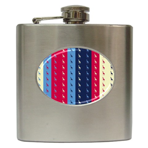 Giraffentapete Hip Flask from ArtsNow.com Front