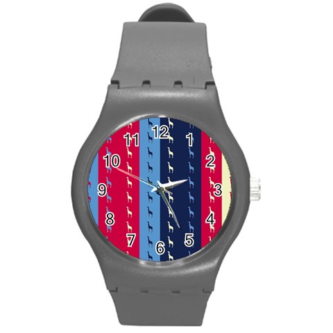 Giraffentapete Plastic Sport Watch (Medium) from ArtsNow.com Front