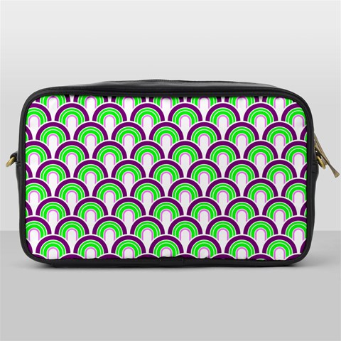 Retro Travel Toiletry Bag (One Side) from ArtsNow.com Front