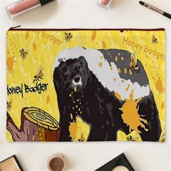 Honeybadgersnack Cosmetic Bag (XXXL) from ArtsNow.com Front