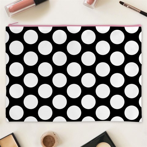 Black And White Polkadot Cosmetic Bag (XXXL) from ArtsNow.com Front