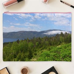 Newfoundland Cosmetic Bag (XXXL) from ArtsNow.com Front