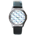 kawaii narwhal Round Metal Watch