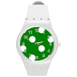 Polka Dots - White on Green Round Plastic Sport Watch (M)