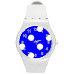 Polka Dots - White on Blue Round Plastic Sport Watch (M)