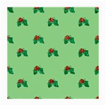 sequin christmas Holly Medium Glasses Cloth