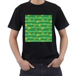 St Patricks Golden Shamrocks Men s T-Shirt (Black)