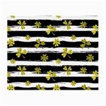 st patricks black white clover Small Glasses Cloth