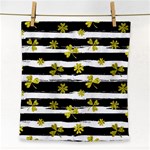 st patricks black white clover Face Towel