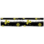 st patricks black white clover Flano Scarf (Small)