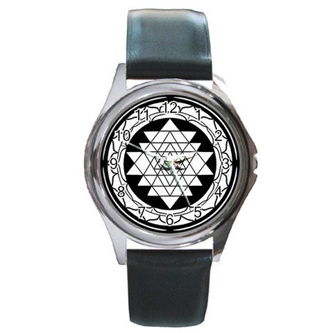 Mandala Black&White Round Metal Watch from ArtsNow.com Front