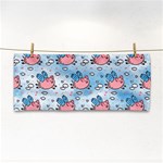 flying pigs Hand Towel