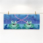 valentines day frog lovers Hand Towel