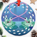 valentines day frog lovers Round Filigree Ornament (Two Sides)